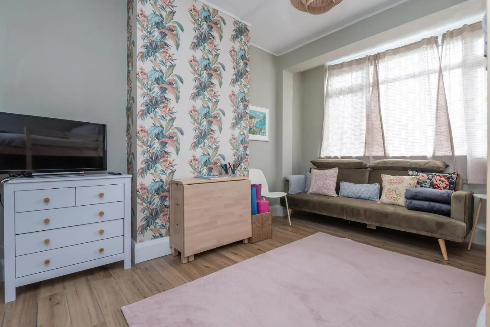 Holiday home Modern 3B Home With Garden In Eltham, London